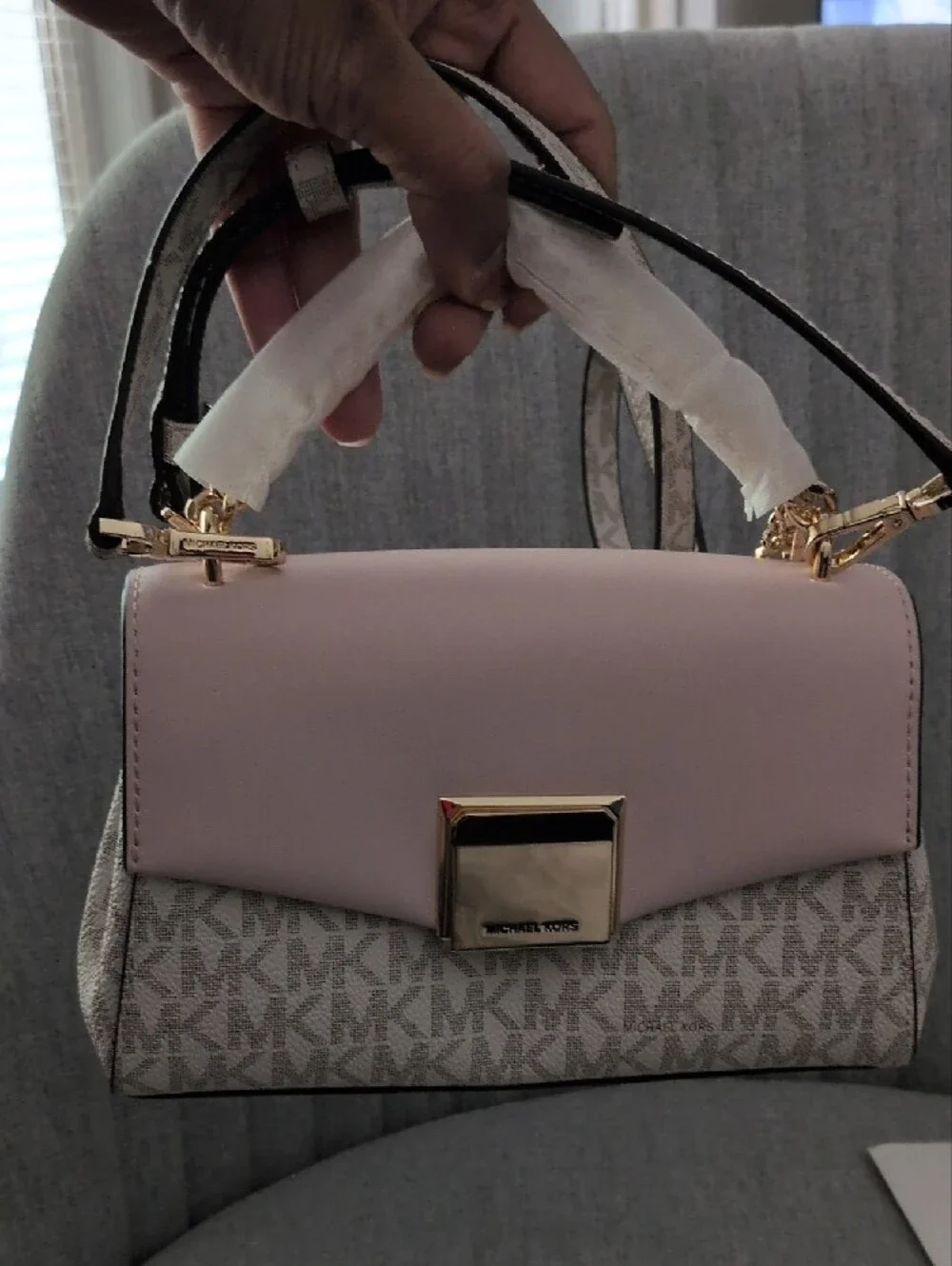 NWT Michael Kors Pink & Signature Logo Crossbody Card Holder
